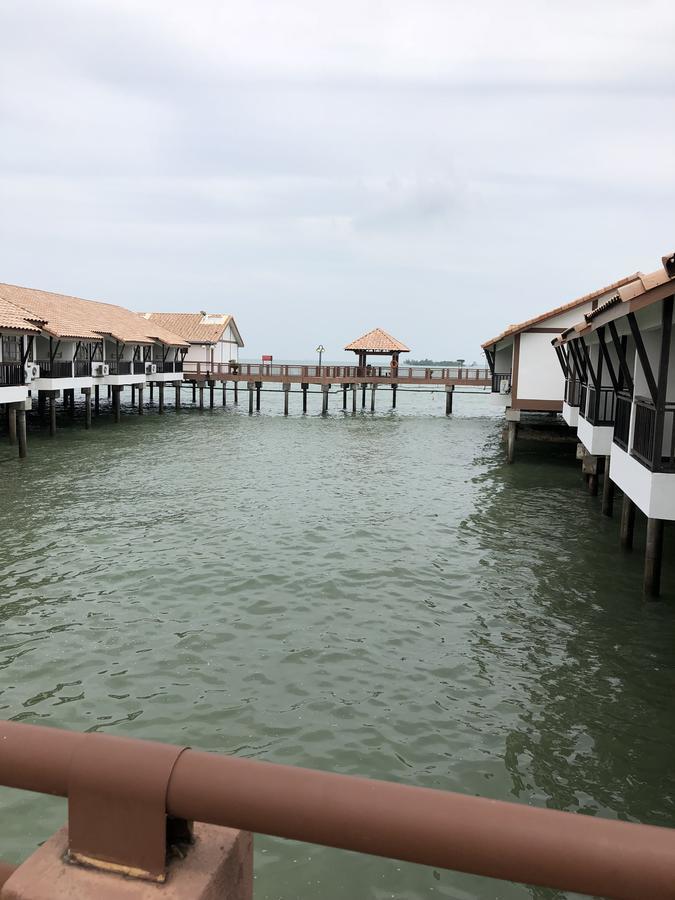 Private Water Chalet Port Dickson Eksteriør bilde